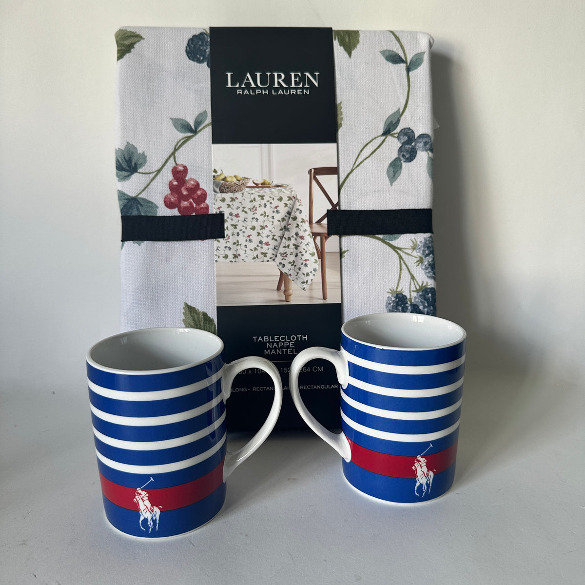 Set 1x Tablecloth + 2x Breton Blue Cups