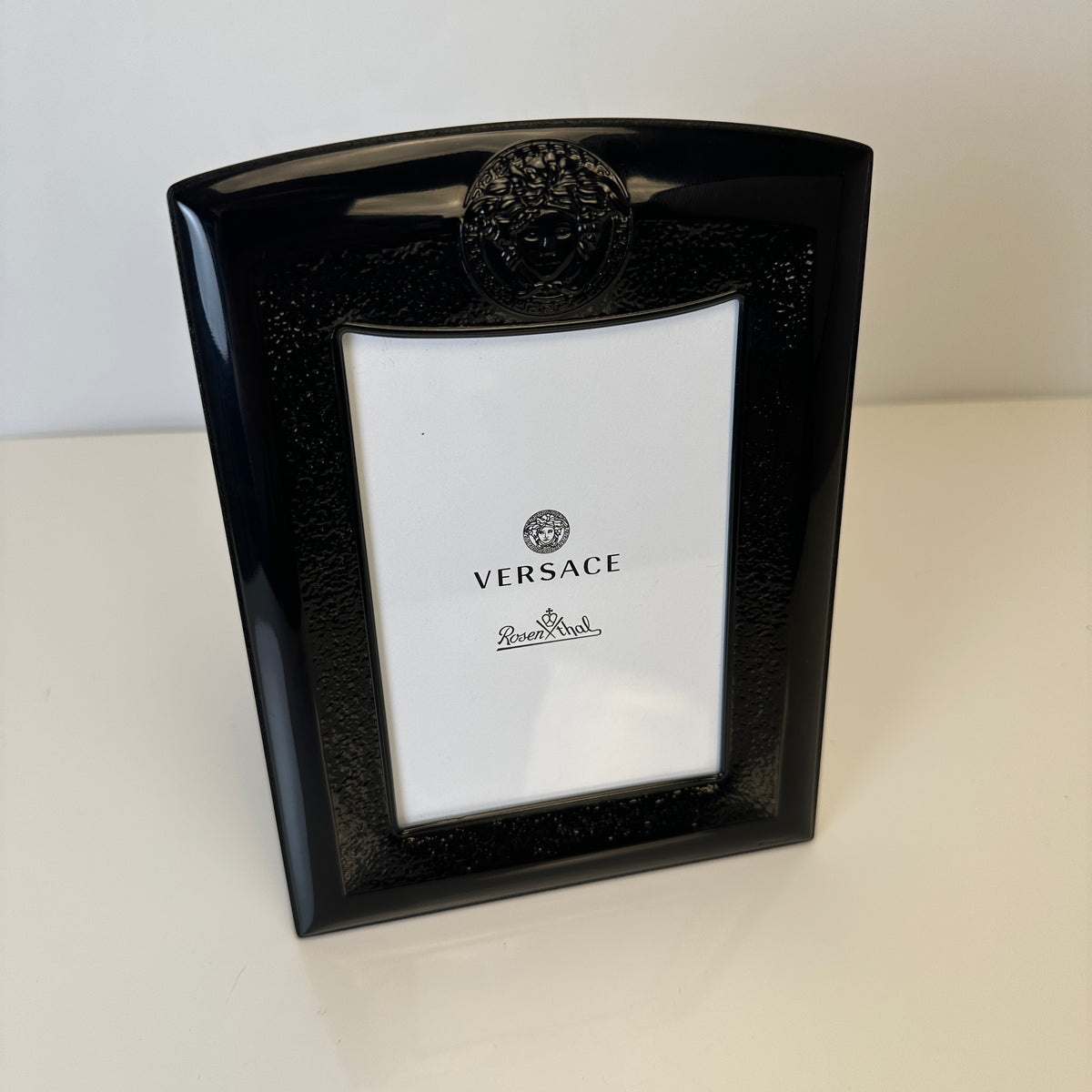 Medusa Picture Frame - Black - 19 x 14 cm