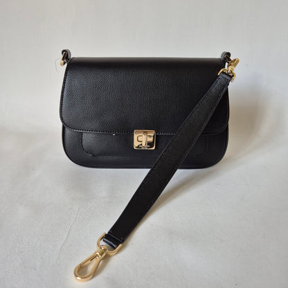 Phoebe Flap Crossbody black