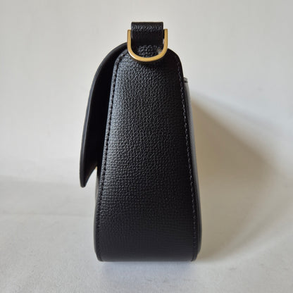 Phoebe Flap Crossbody black