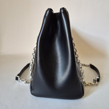 Tote Kurl Studs black