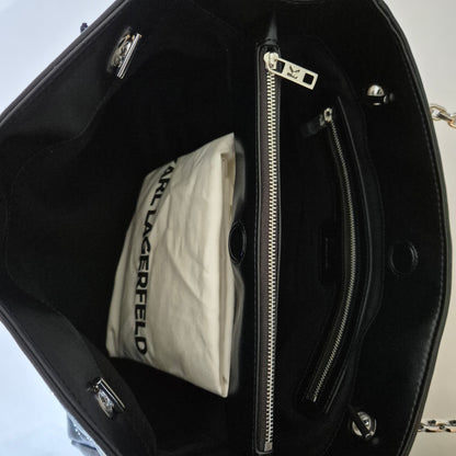 Tote Kurl Studs black