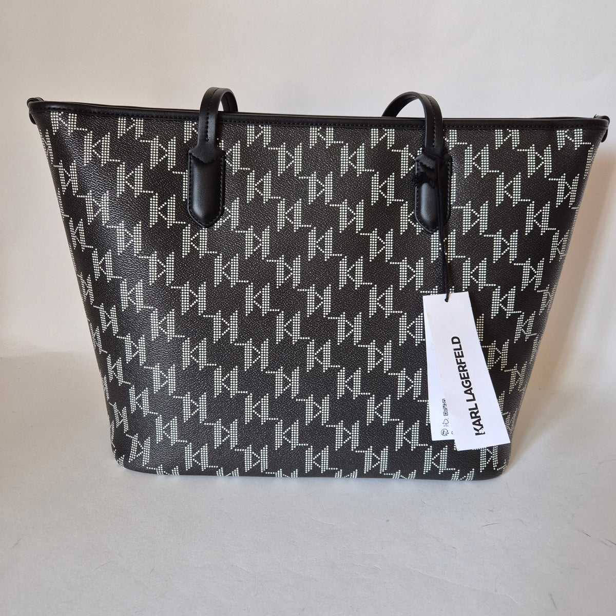 Tote Ikonik Mono black