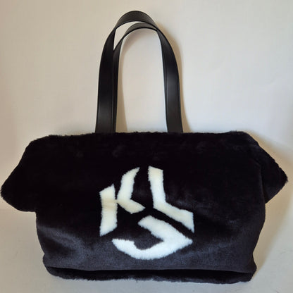 Tote Fur Logo black