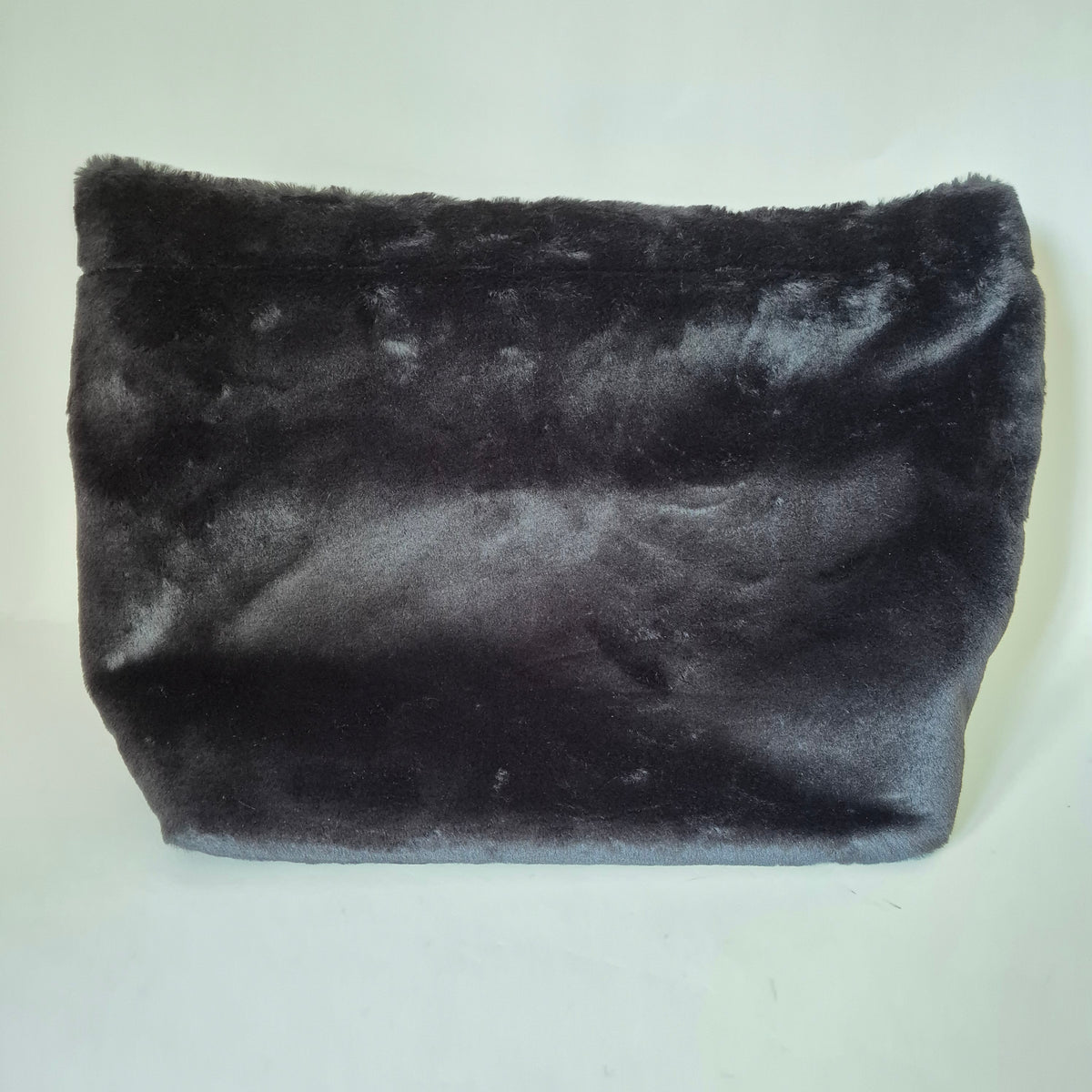 Tote Fur Logo black