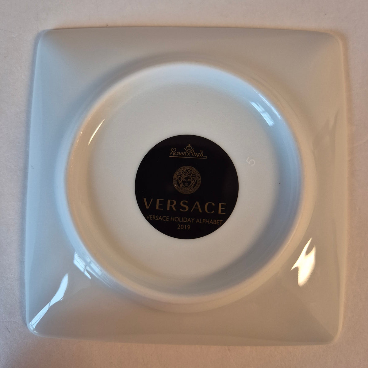 Holiday Alphabet Bowl - V, 12 cm