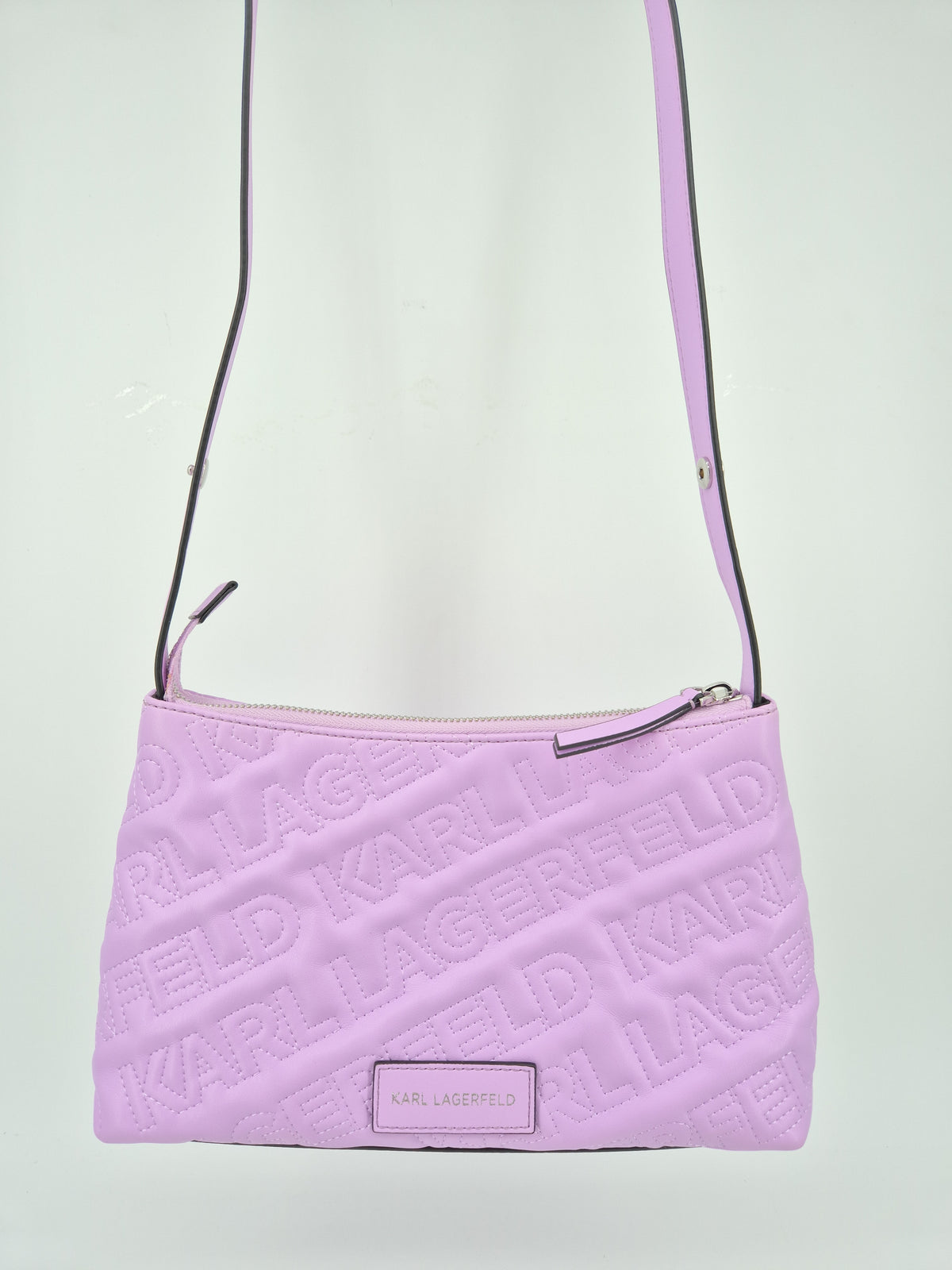 Shoulderbag K/Essential Kuilt violet