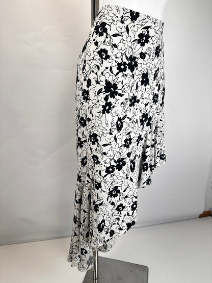 Linen Skirt Asymetric - Black/White