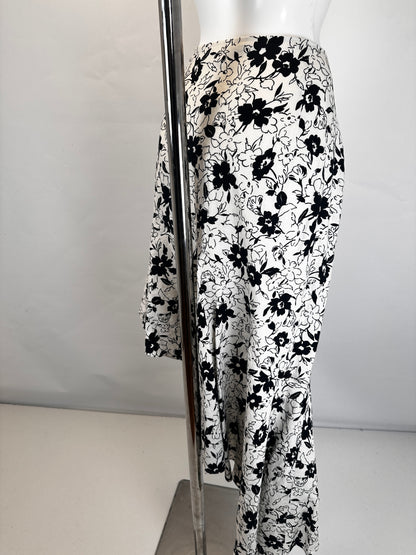 Linen Skirt Asymetric - Black/White