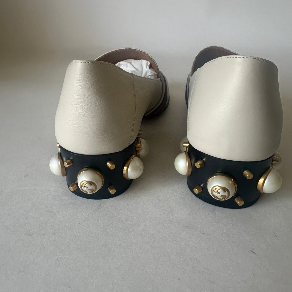 Pearl-Embellished Block Heel Pumps - Creme - EU 40