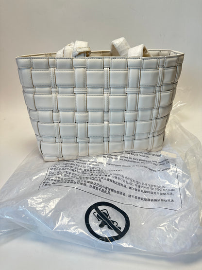 Ivy Shopper Tote - Light Cream/Gold