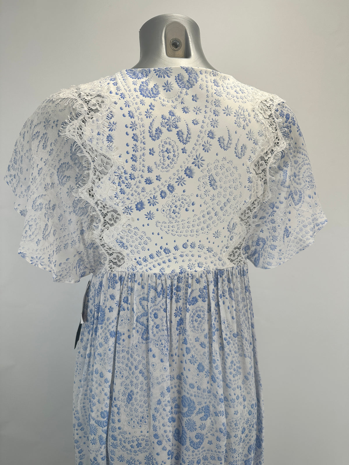 Empire-Waist Lace Dress - White/Blue - XS