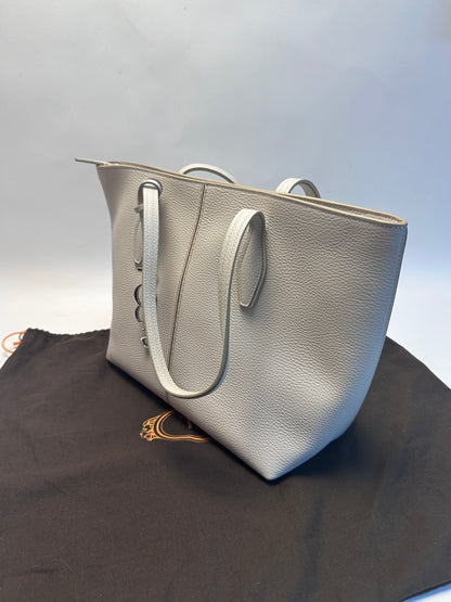 ANQ Shopping Media Zip - White