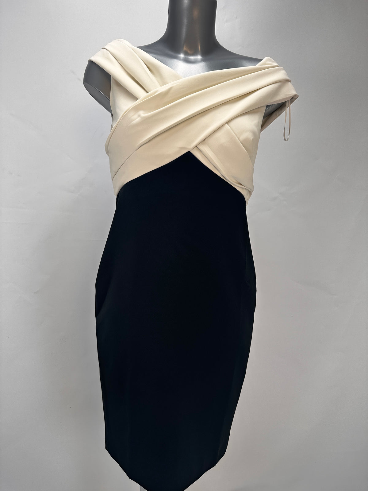 Irene Cocktail Dress - Cream Black - M