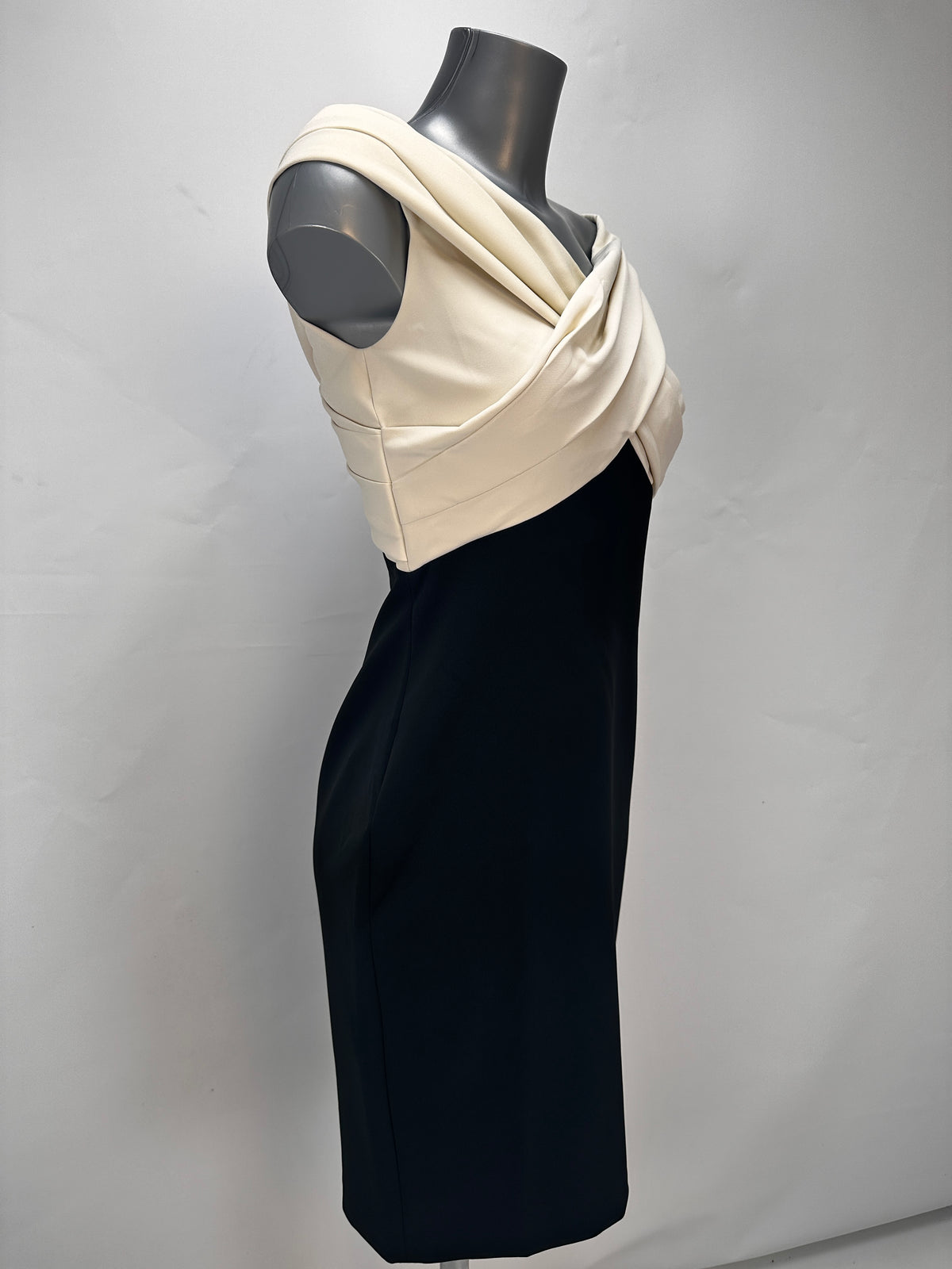 Irene Cocktail Dress - Cream Black - M