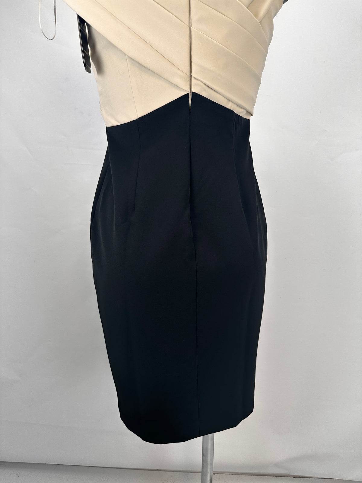Irene Cocktail Dress - Cream Black - M