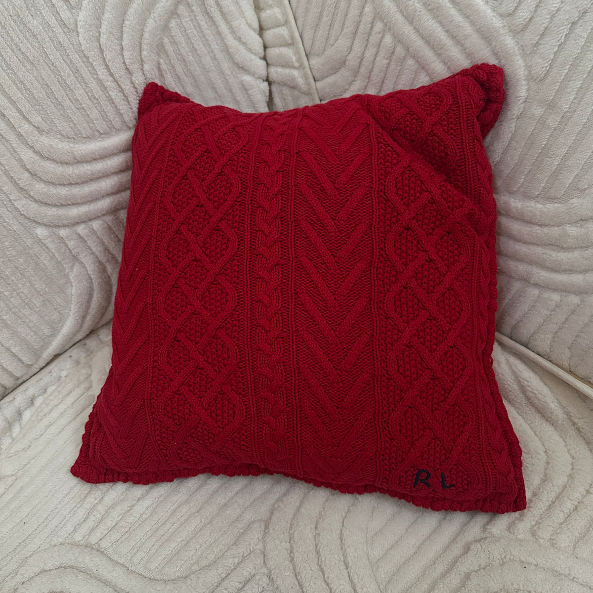 Cable-Knit Cushion - Martin Red