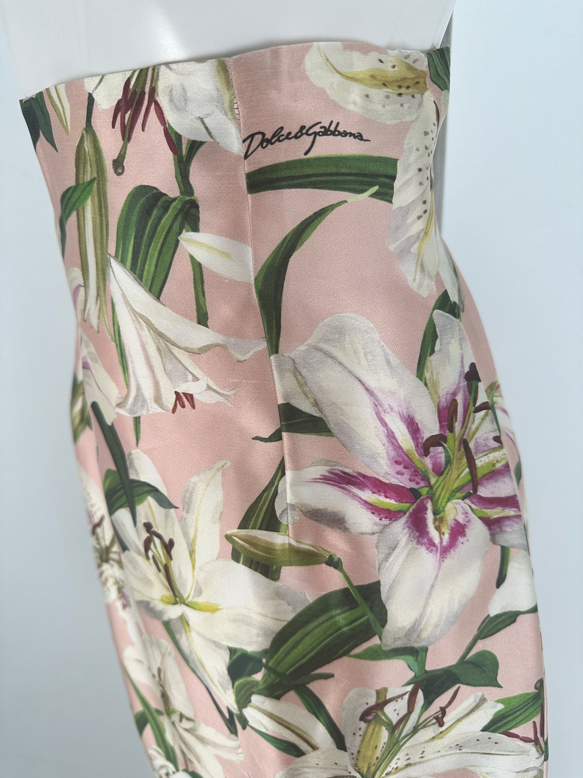 High-Waist Silk Skirt - White Lily - Pink