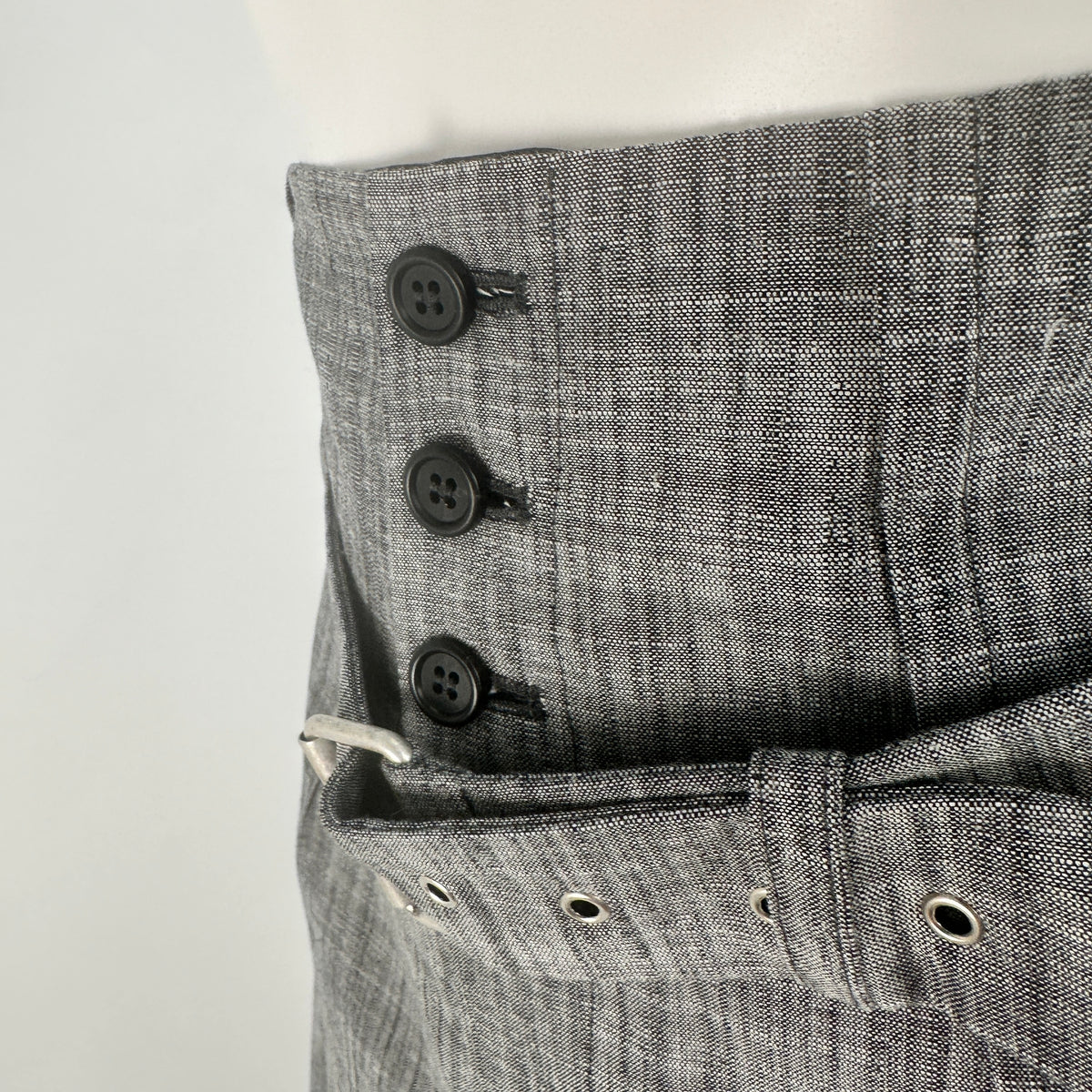 Long Shorts with Belt - Grey - M