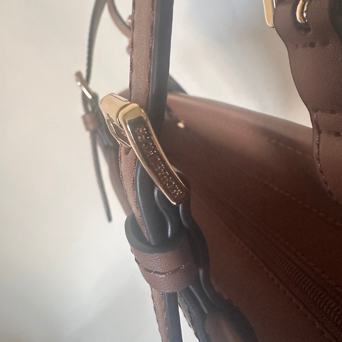 Winston Medium Pocket Tote - Luggage
