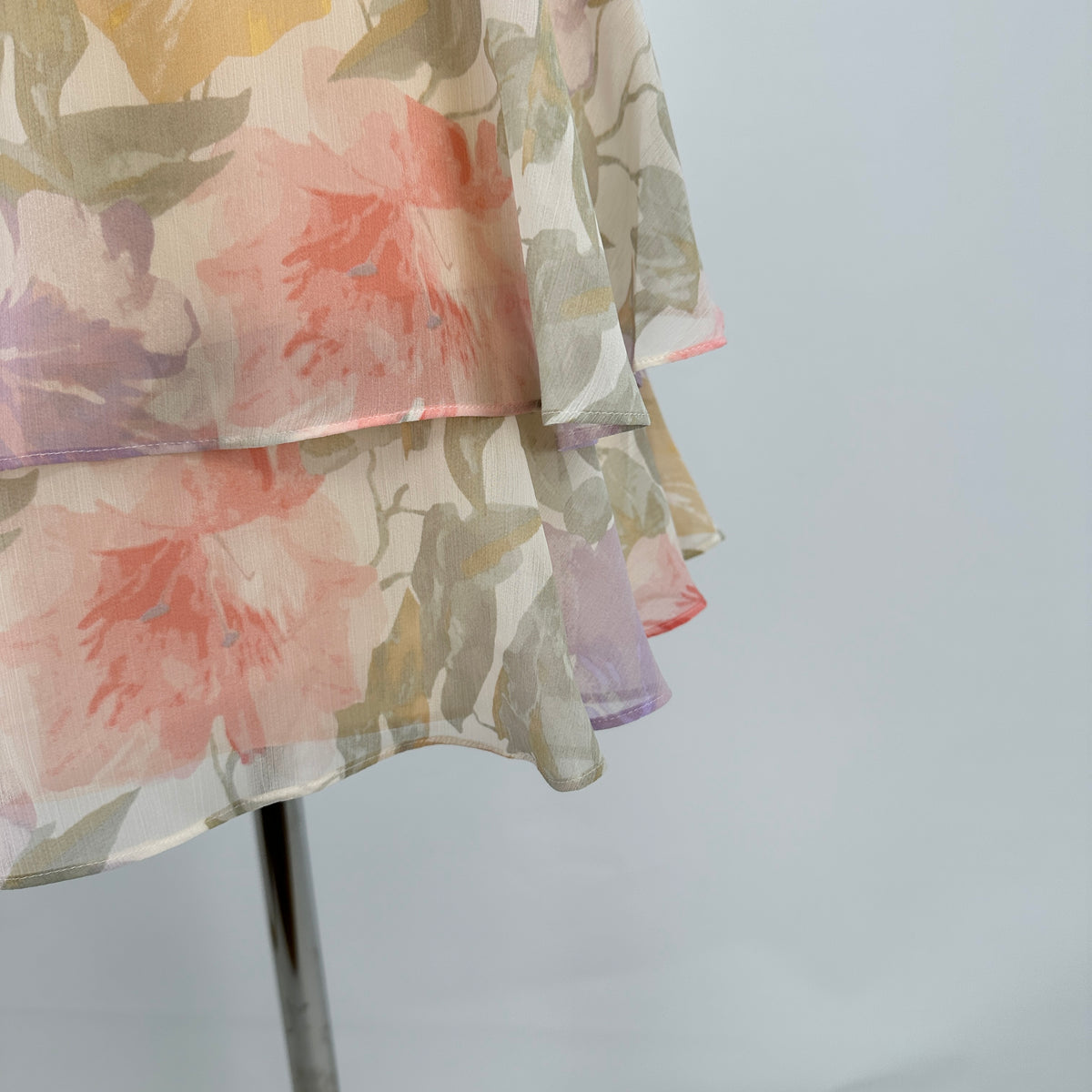 Georgette Skirt - Pastel Floral Print Creme - M