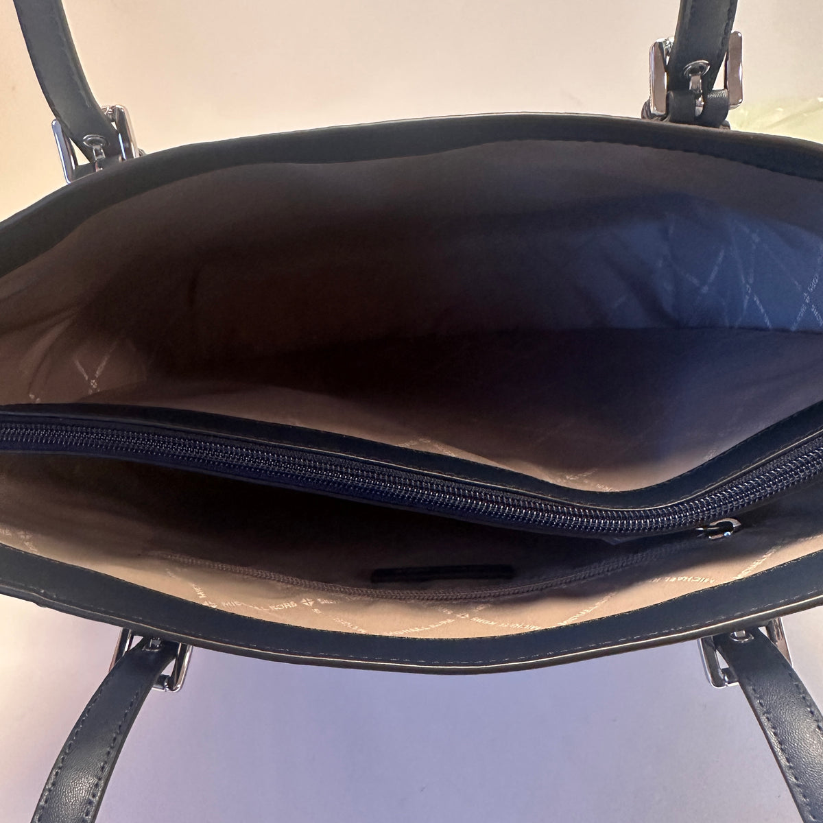 Voyager Large Tote - Admiral Multi