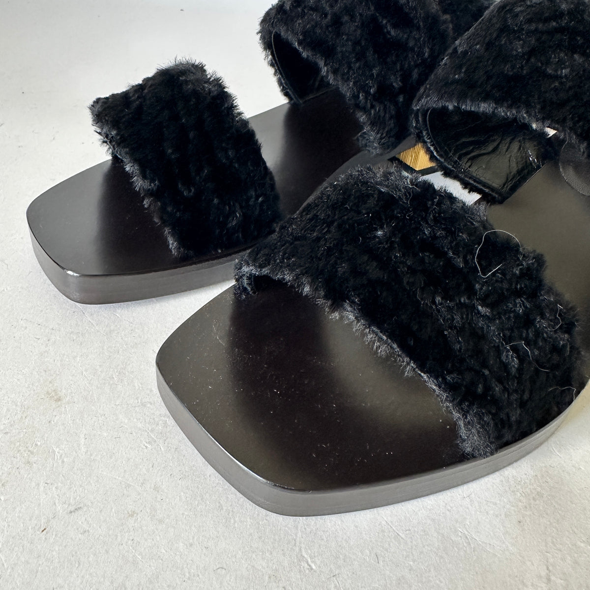 Slide Sandals - Black Faux Fur - EU 38