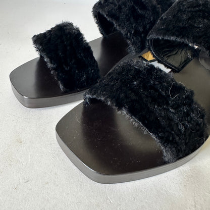 Slide Sandals - Black Faux Fur - EU 38