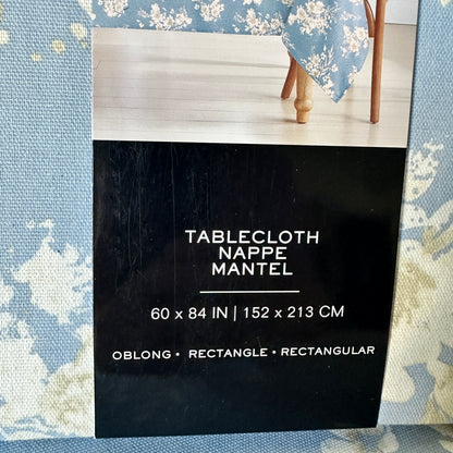Set 1x Tablecloth + 4x Placemats - Light Blue Floral