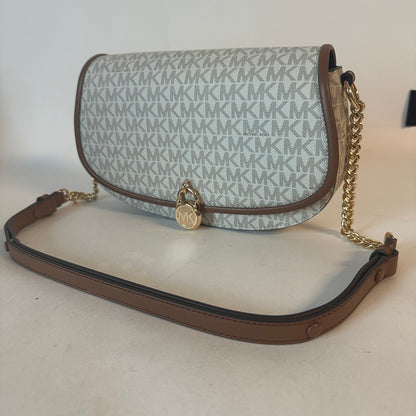 Mila Sling Messenger Monogram - Vanilla