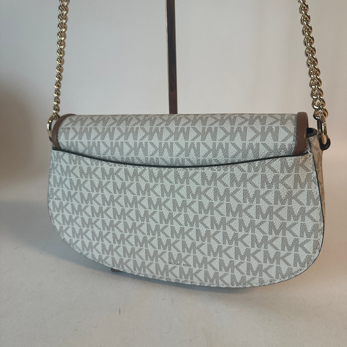 Mila Sling Messenger Monogram - Vanilla