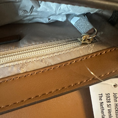 Mila Sling Messenger Monogram - Vanilla