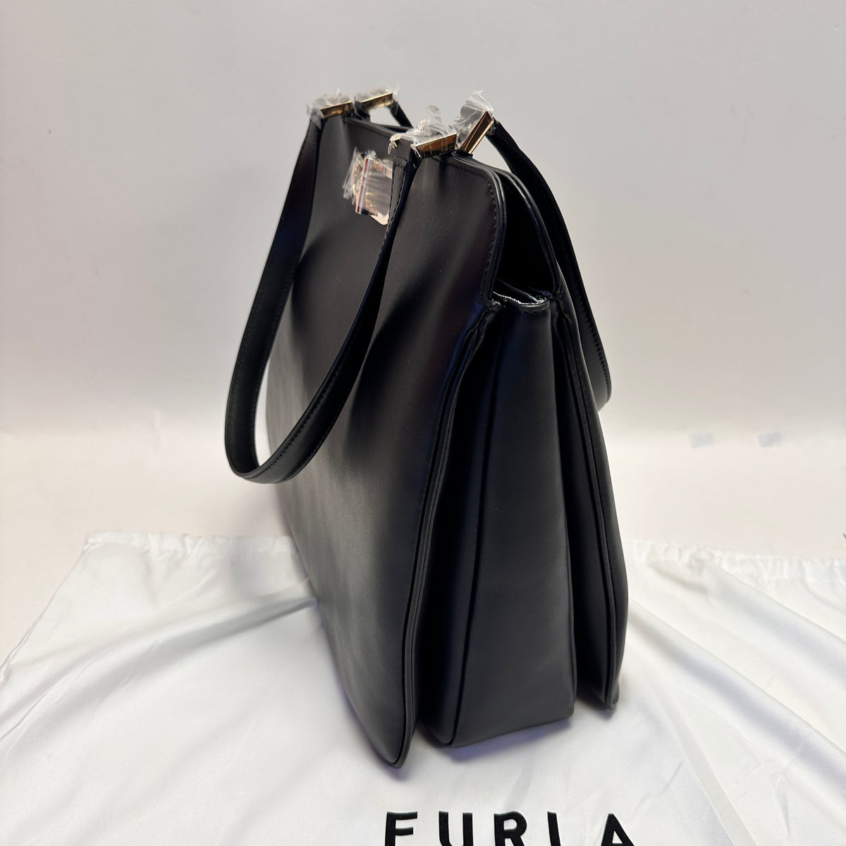 Teija Leather Tote - Black