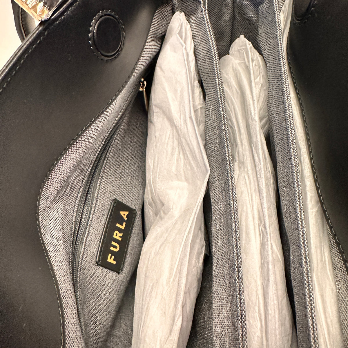 Teija Leather Tote - Black