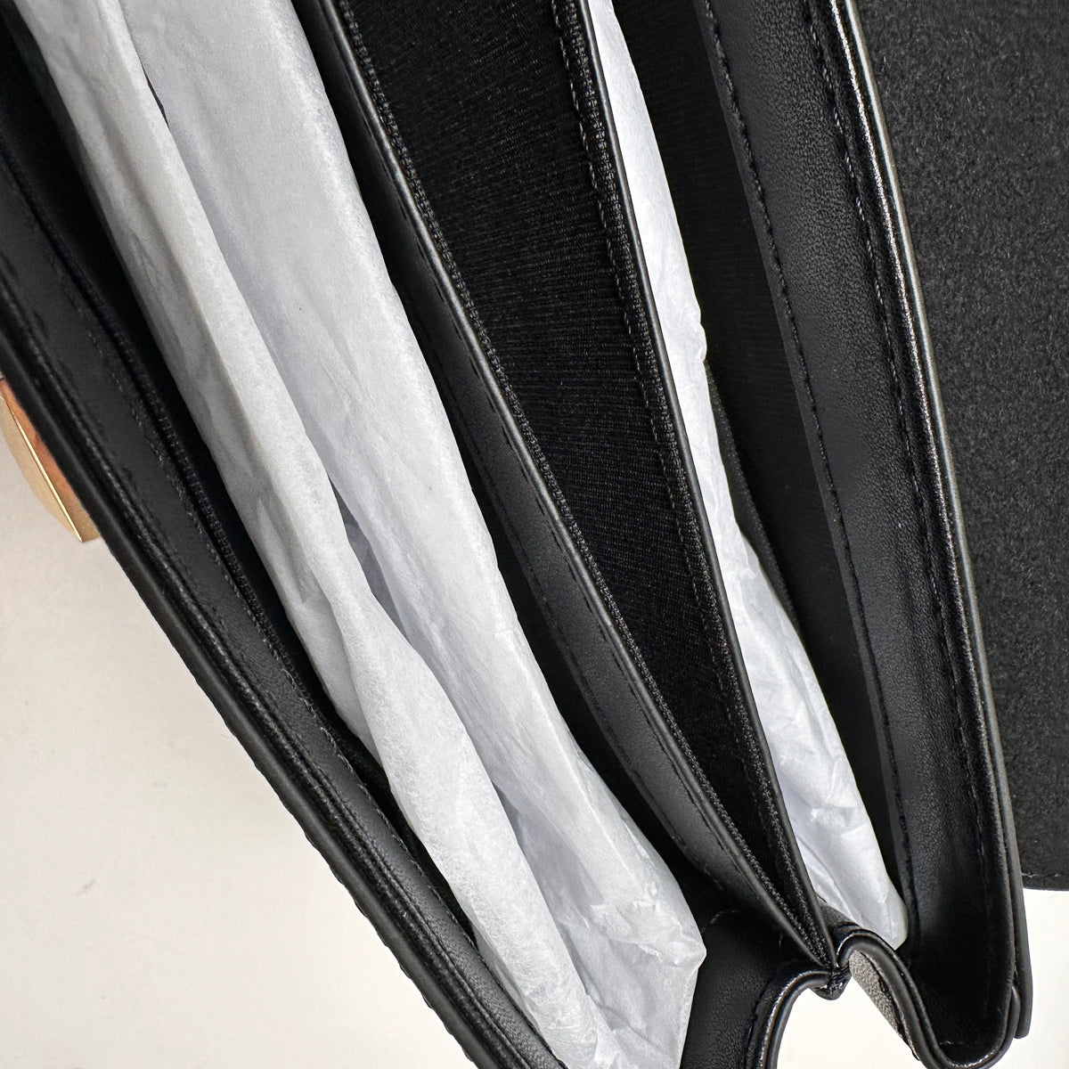 Venere Top Handle Bag - Black