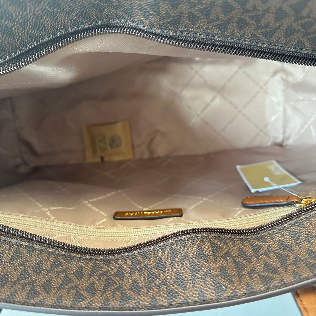 Arden Large Tote - Luggage