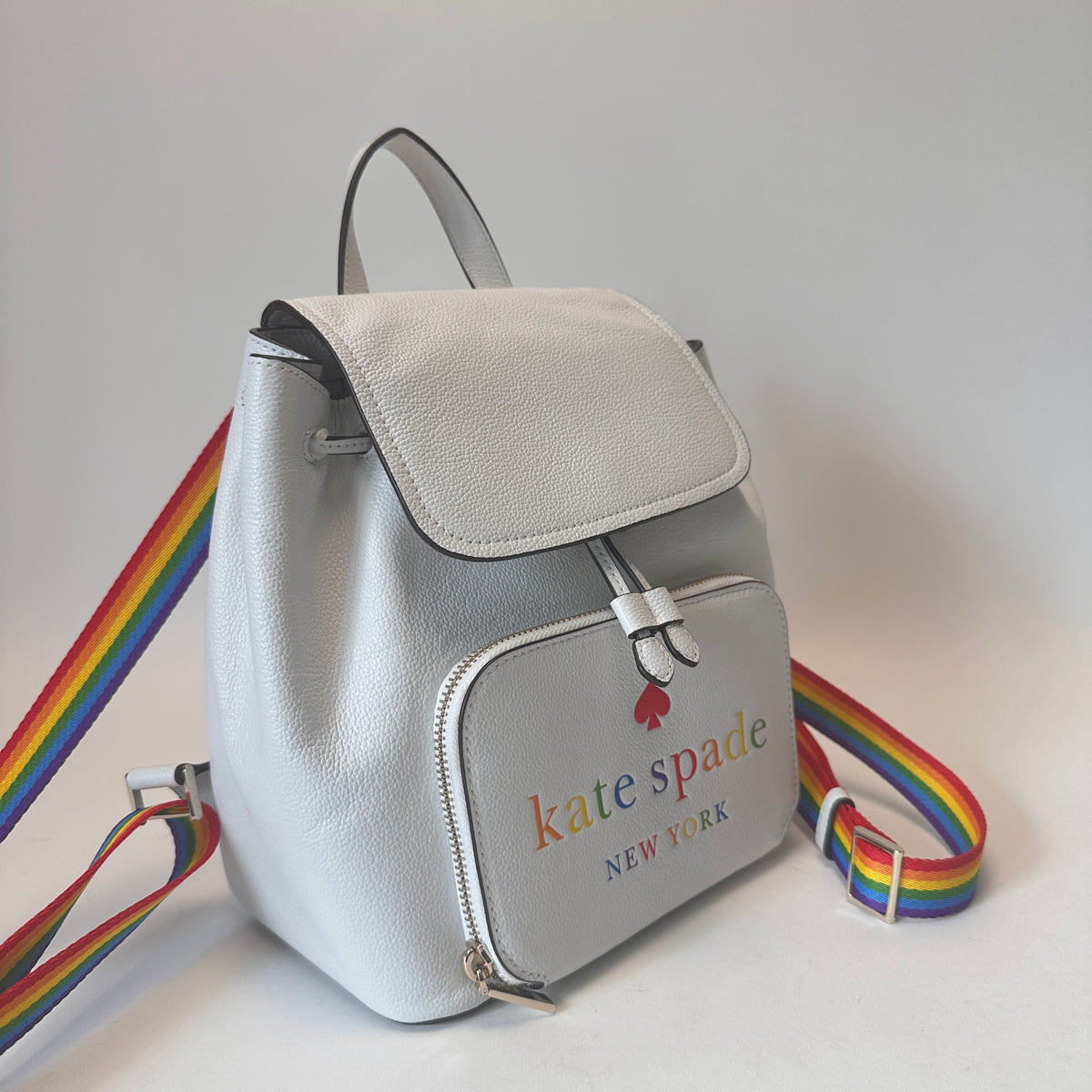 Flap Backpack Pride white dove