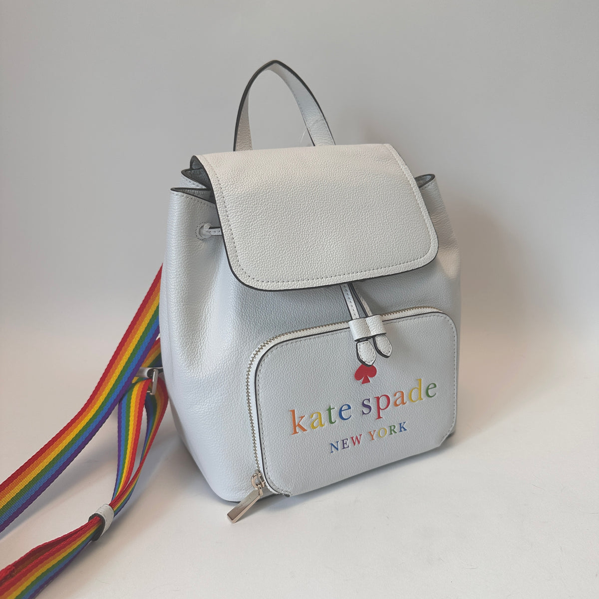 Flap Backpack Pride white dove