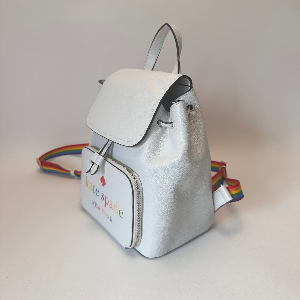 Flap Backpack Pride white dove