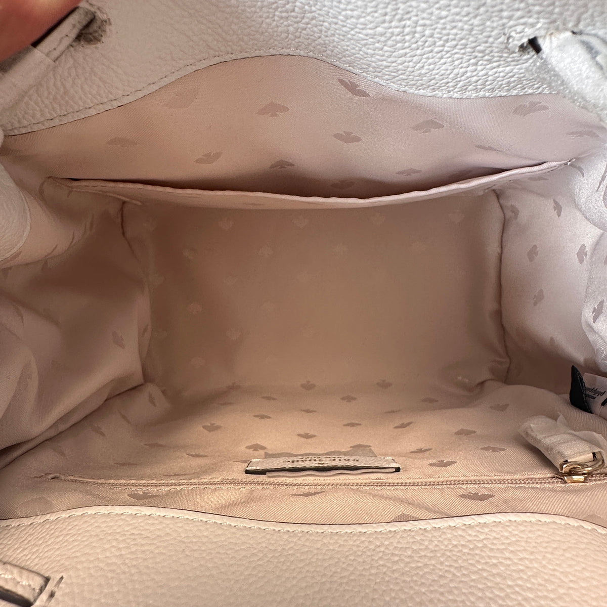 Flap Backpack Pride white dove