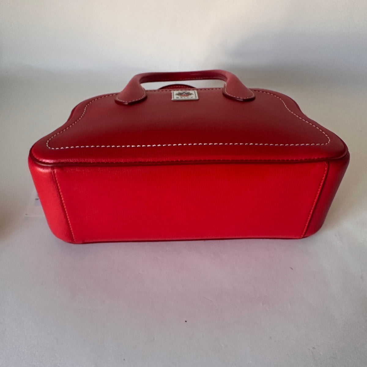 Unda Satchel - Swiss Red
