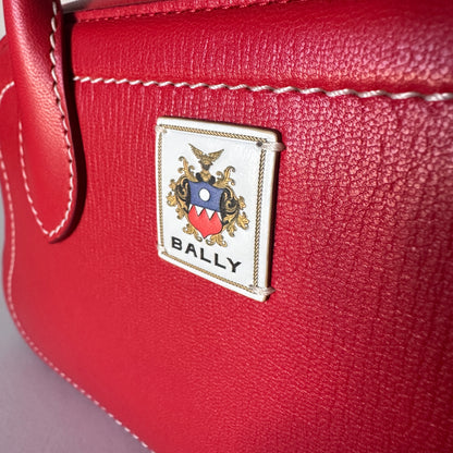 Unda Satchel - Swiss Red