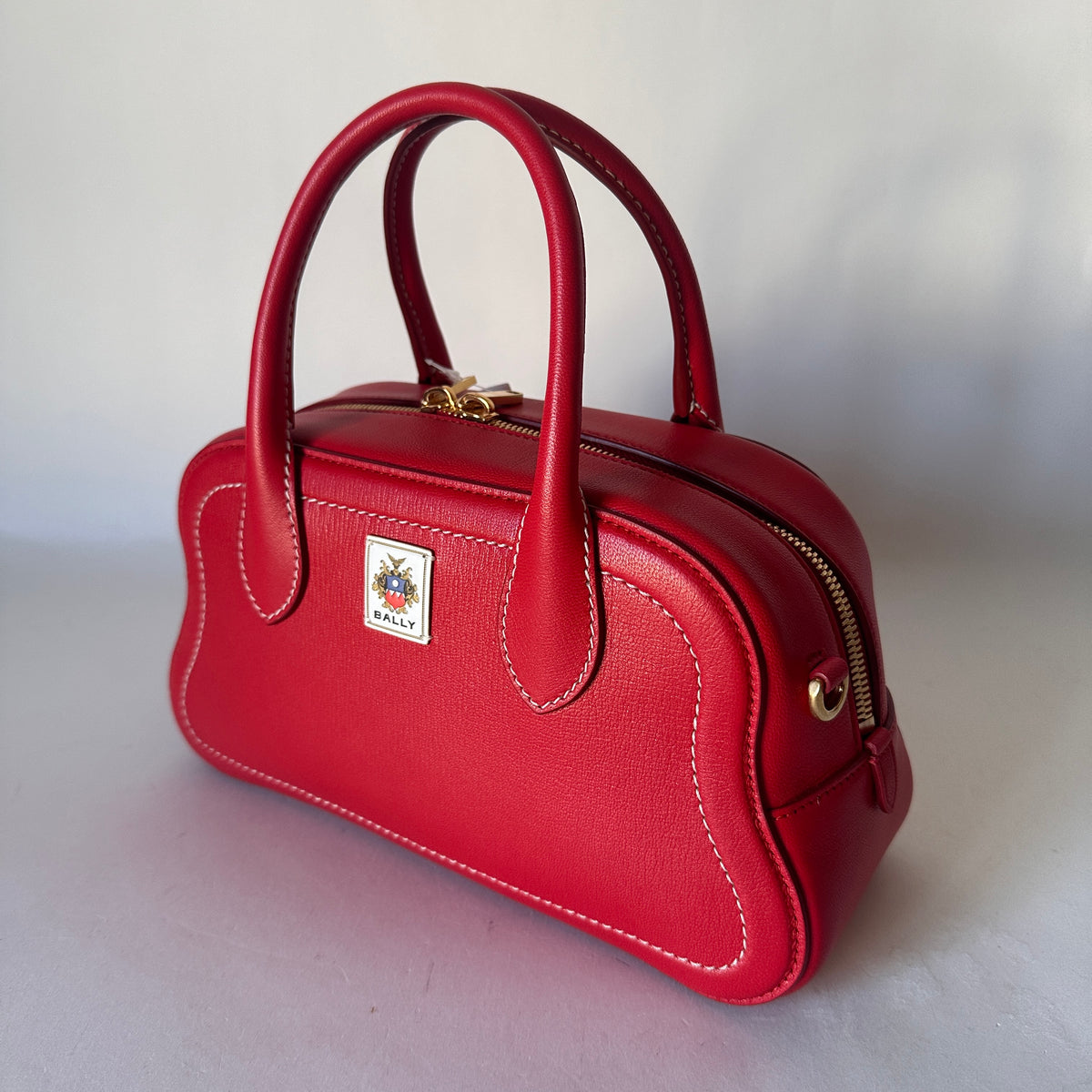 Unda Satchel - Swiss Red