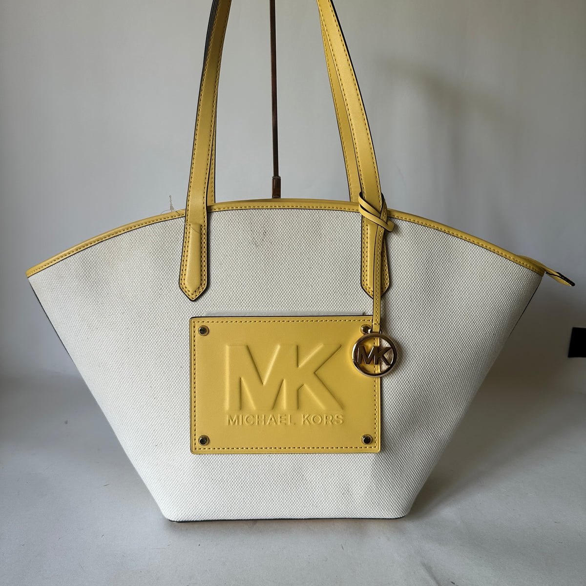 Kimber Large Tote - Daffodil