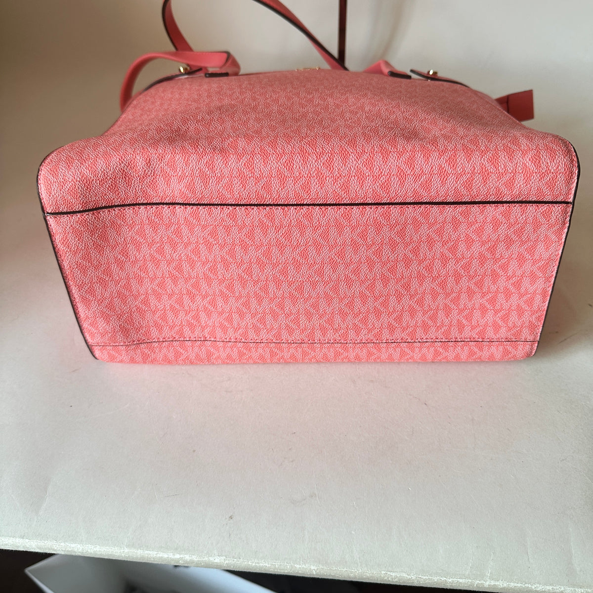 Carmen Large Leather Satchel - Grapefruit