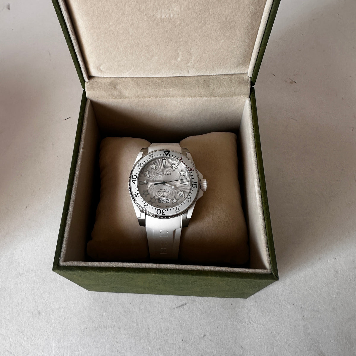 Gucci Dive Watch - White
