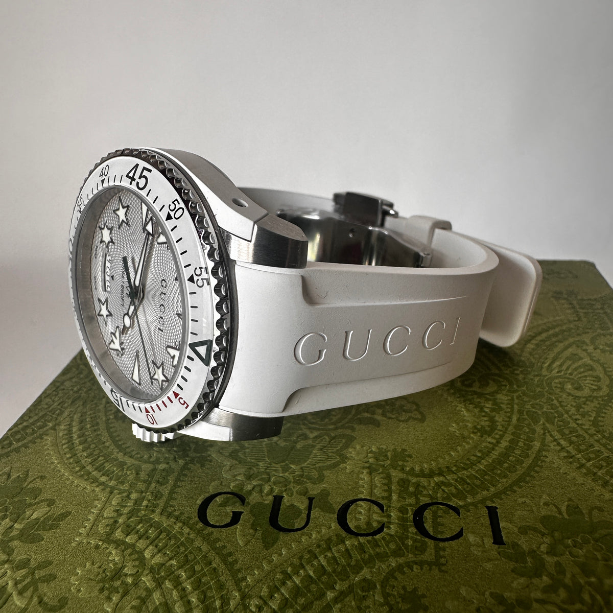 Gucci Dive Watch - White