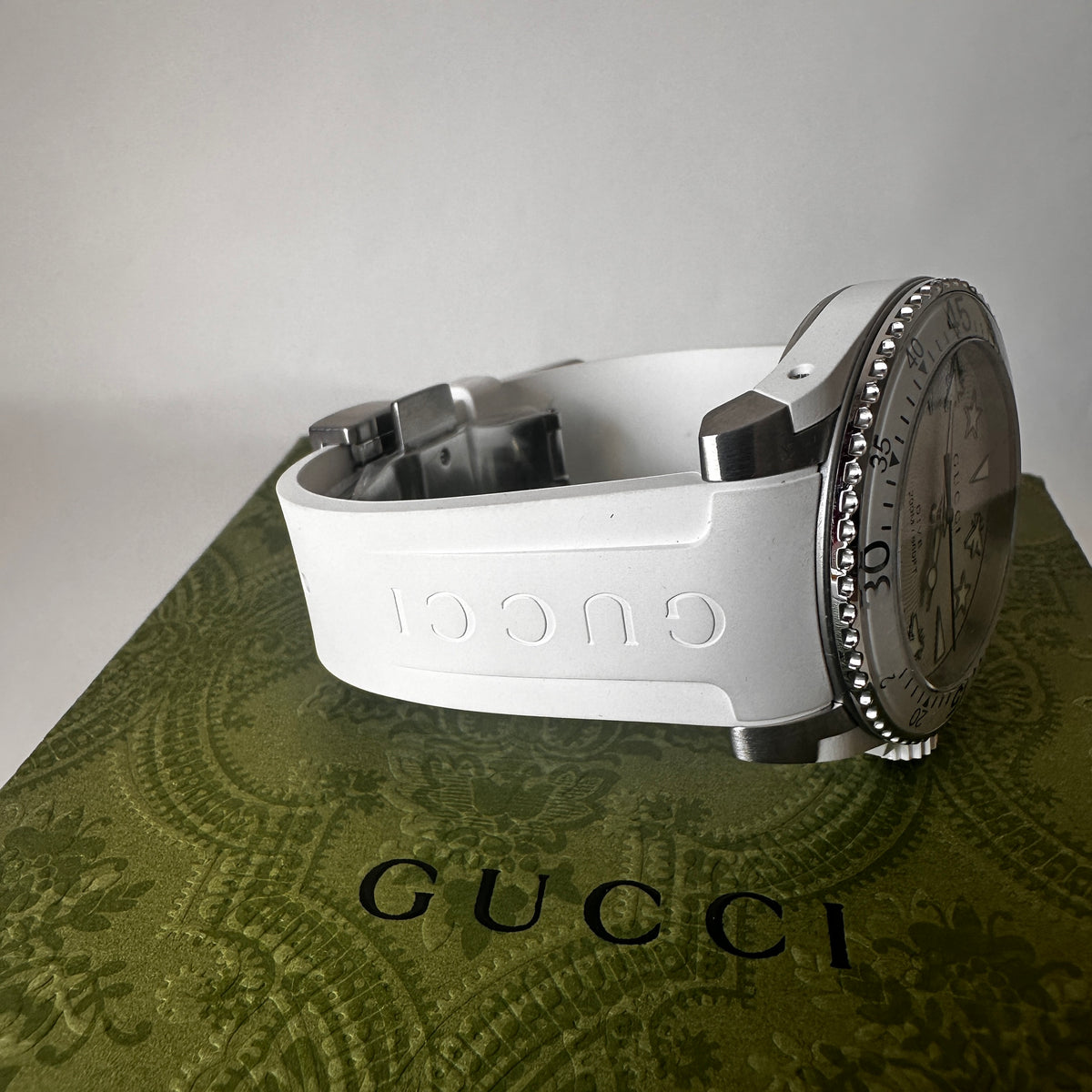 Gucci Dive Watch - White