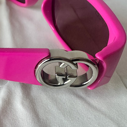 Sunglasses with GG Logo - Pink