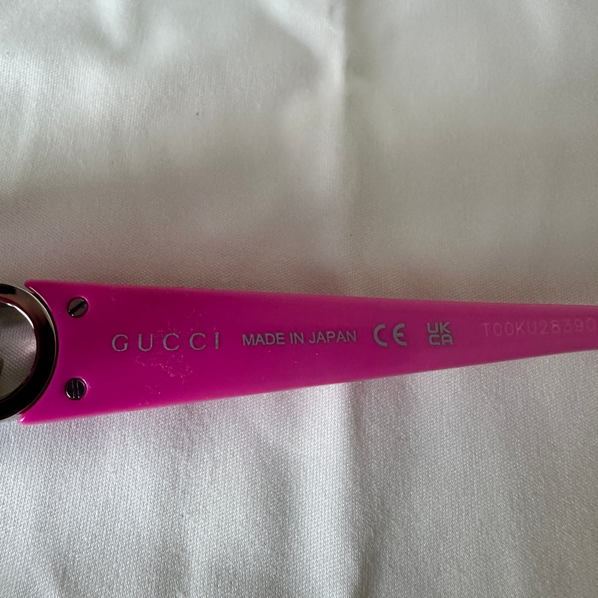 Sunglasses with GG Logo - Pink